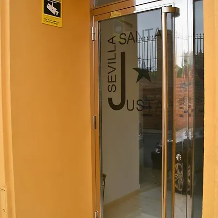 Pensión Santa Justa - Adults Only Sevilla